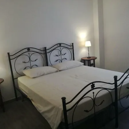 E Bagno Privato In Condiviso بيت ضيافة